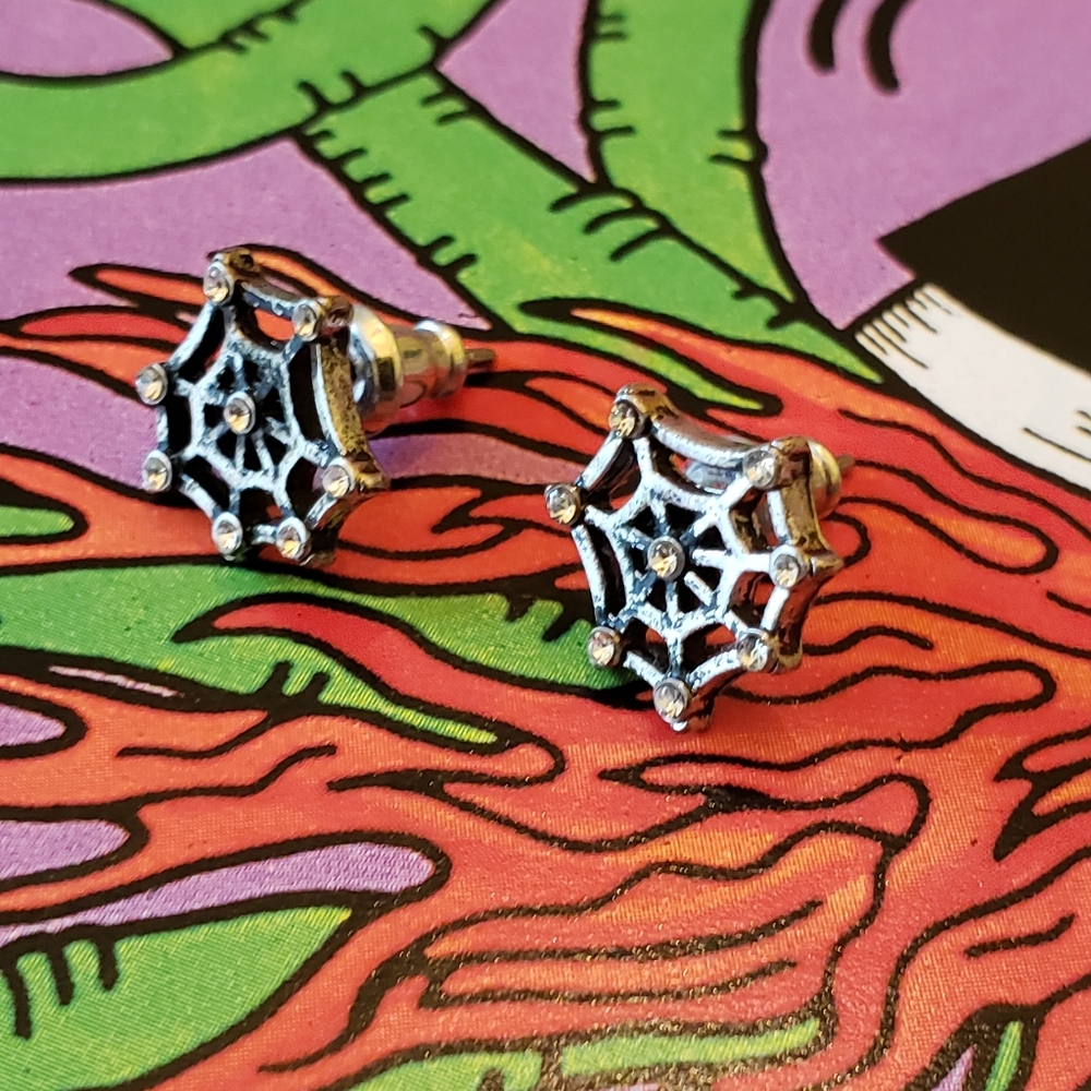 Spider Web Earrings Rhinestones Gunmetal - Picture 1 of 4